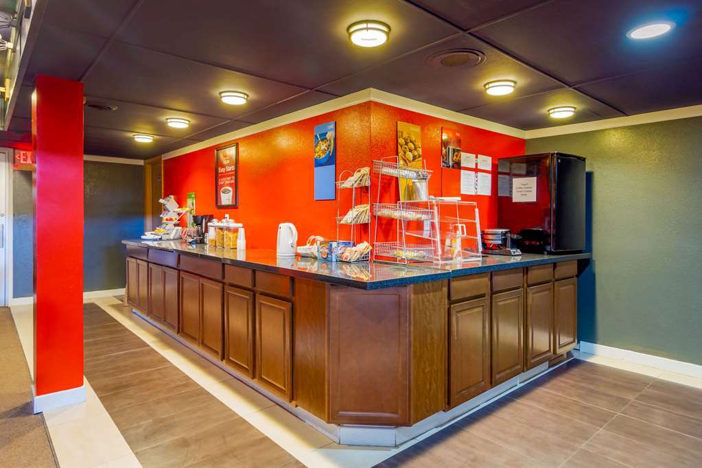 Oyo Hotel Goodland Ks Hwy 24 レストラン 写真